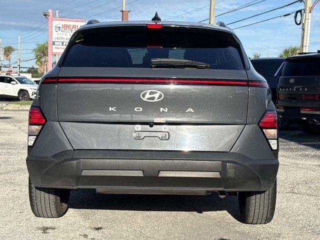 Used 2024 Hyundai Kona SEL FWD image 4