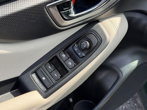 Used 2024 Subaru Forester Premium image 17