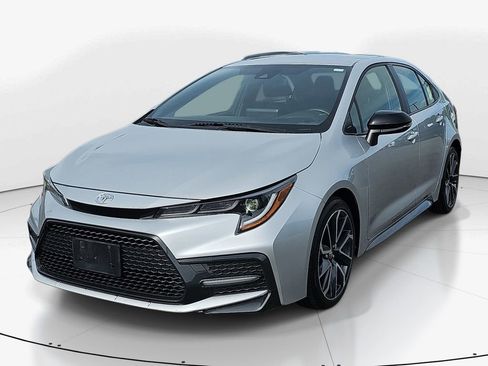Used 2022 Toyota Corolla SE w/ Carpet Mat Package (TMS) FWD image 11