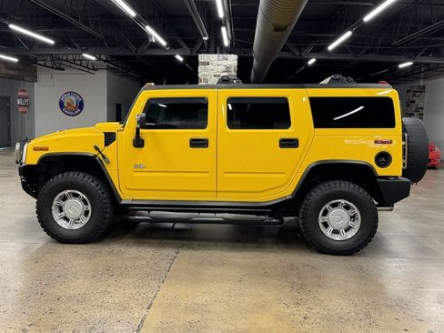 Used 2003 HUMMER H2 w/ Preferred Equipment Group AWD/4WD image 4