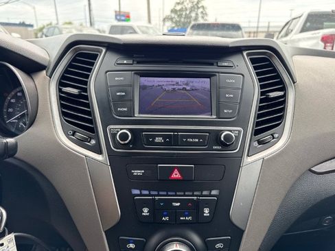 Used 2018 Hyundai Santa Fe Sport AWD/4WD image 19