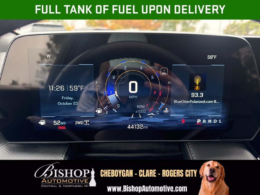 Used 2025 Chevrolet Equinox LT w/ Convenience Package II AWD/4WD image 2