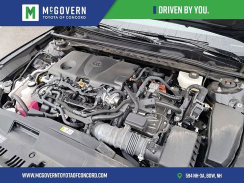 Used 2025 Toyota Camry XSE image 9