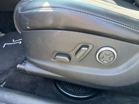 Used 2025 Genesis GV80 2.5T Standard AWD/4WD image 9