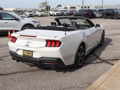 Used 2024 Ford Mustang Premium RWD image 4