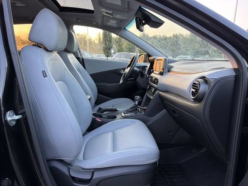 Used 2019 Hyundai Kona Limited AWD/4WD image 23