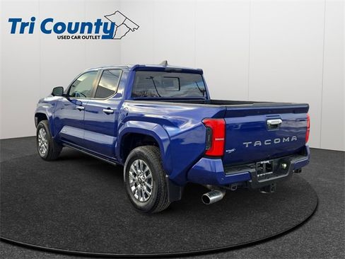 Certified 2024 Toyota Tacoma Limited w/ Limited Package (LT) image 6