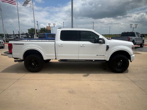 Used 2022 Ford F250 Lariat w/ Tremor Off-Road Package AWD/4WD image 16