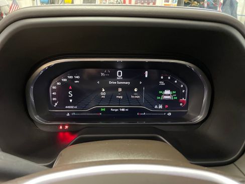 Certified 2023 GMC Yukon SLT w/ Max Trailering Package image 16