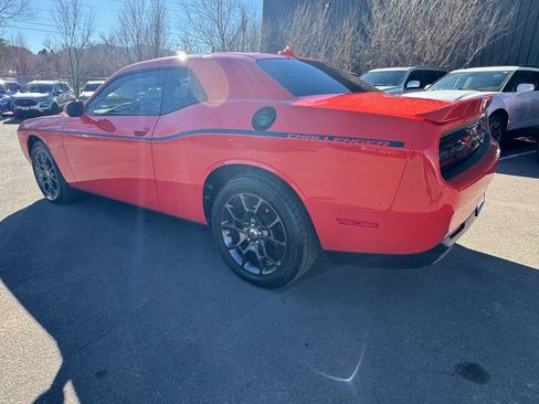 Used 2018 Dodge Challenger GT w/ Driver Convenience Group image 5