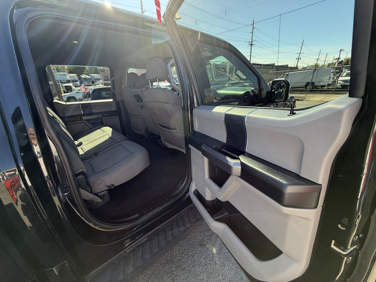 Used 2020 Ford F150 XLT w/ Trailer Tow Package AWD/4WD image 21