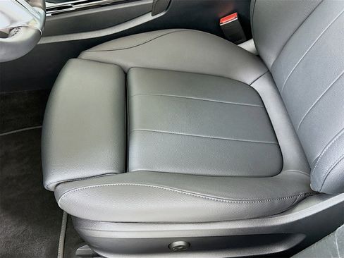 Used 2025 Mercedes-Benz CLA 250 image 20