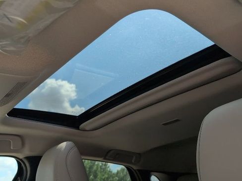 Used 2025 MAZDA CX-30 AWD 2.5 S w/ Preferred Package image 35