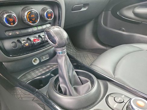 Used 2019 MINI Cooper Clubman ALL4 w/ Premium Package image 36