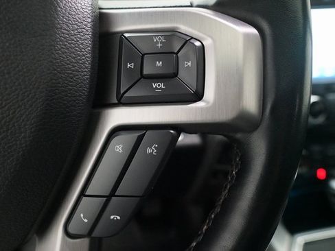 Used 2019 Ford F150 Platinum w/ Equipment Group 701A Luxury image 17