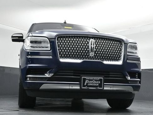 Used 2020 Lincoln Navigator Reserve w/ Luxury Package AWD/4WD image 36