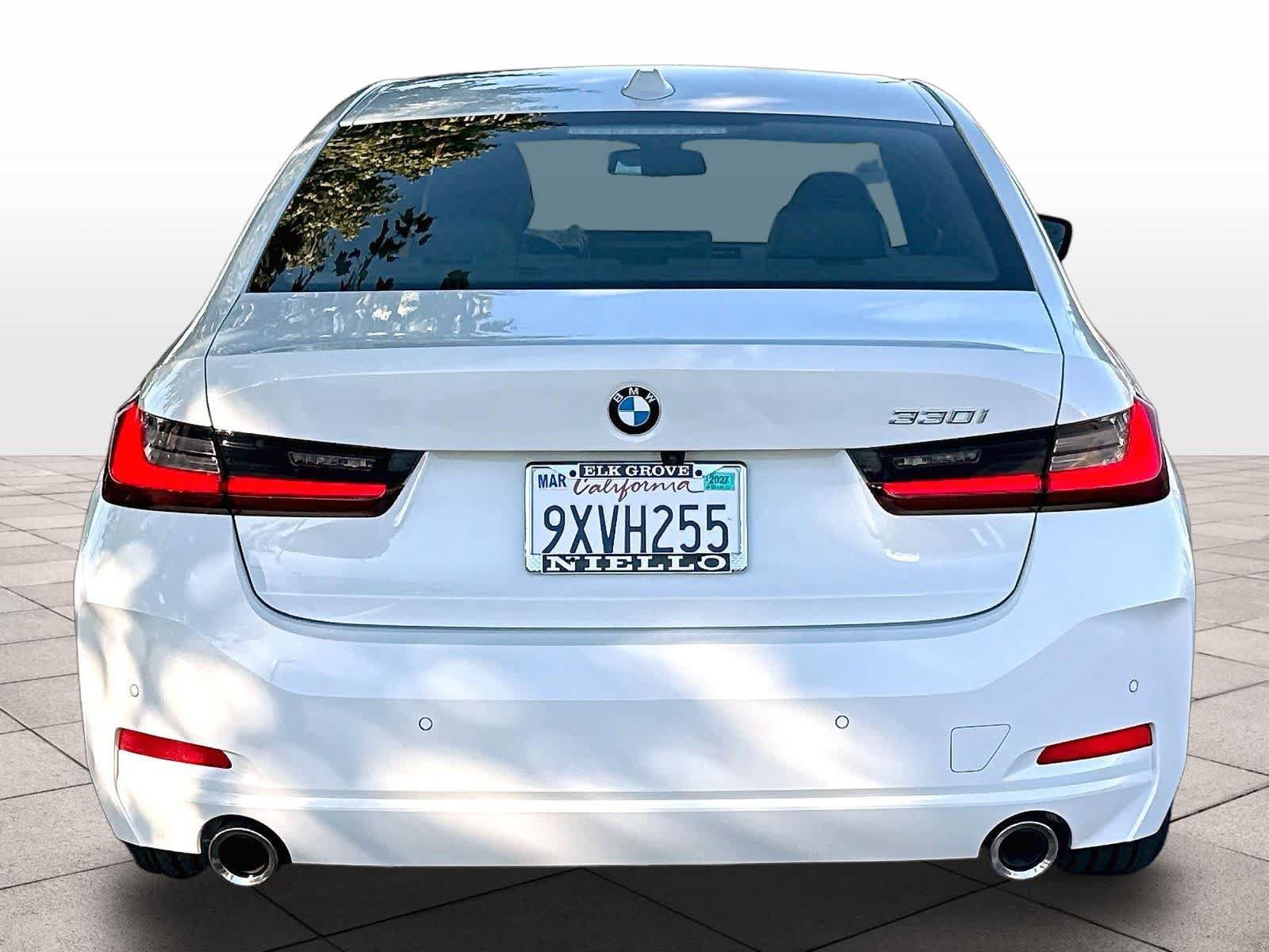 Used 2026 BMW 330i Sedan w/ Convenience Package RWD image 7