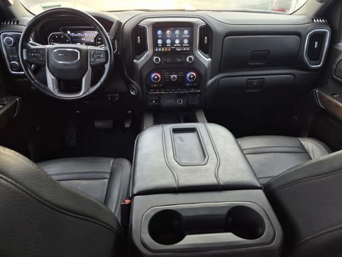 Used 2022 GMC Sierra 3500 Denali image 16