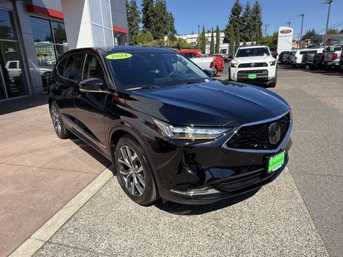 Used 2024 Acura MDX SH-AWD w/ Technology Package image 8