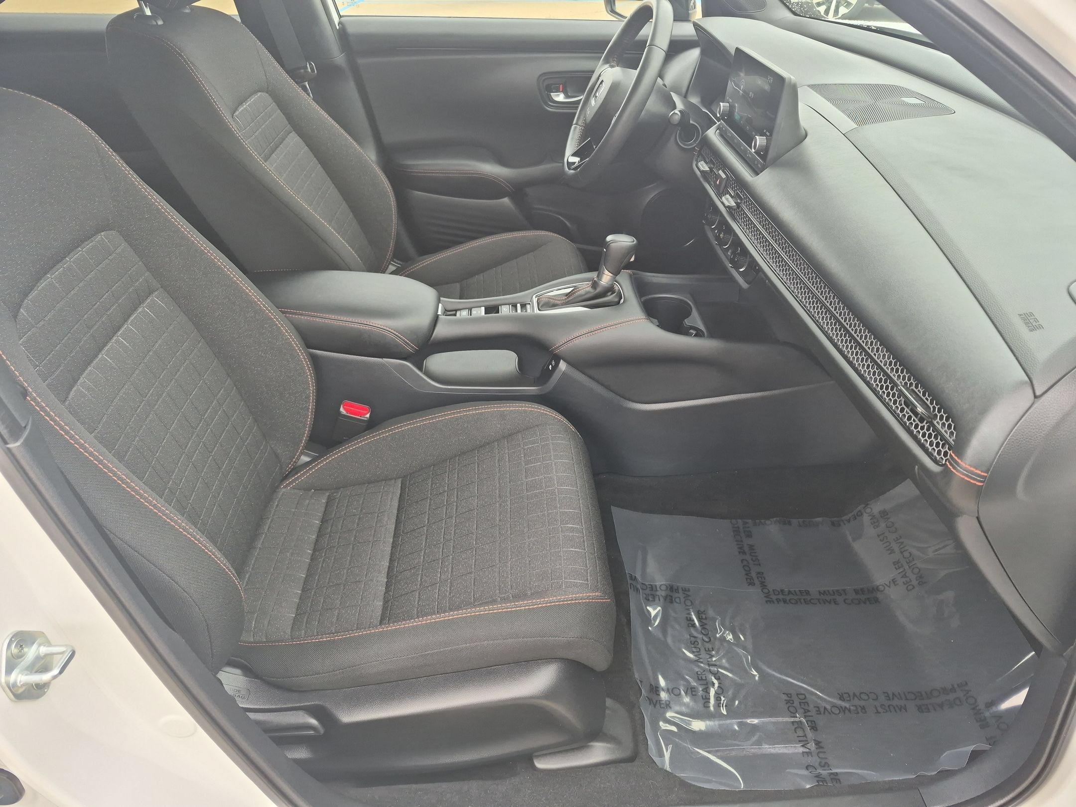 Certified 2024 Honda HR-V Sport image 30