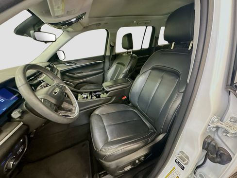 Used 2022 Jeep Grand Cherokee Limited 4xe AWD/4WD image 13
