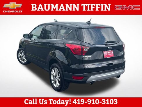 Used 2019 Ford Escape SE FWD image 5