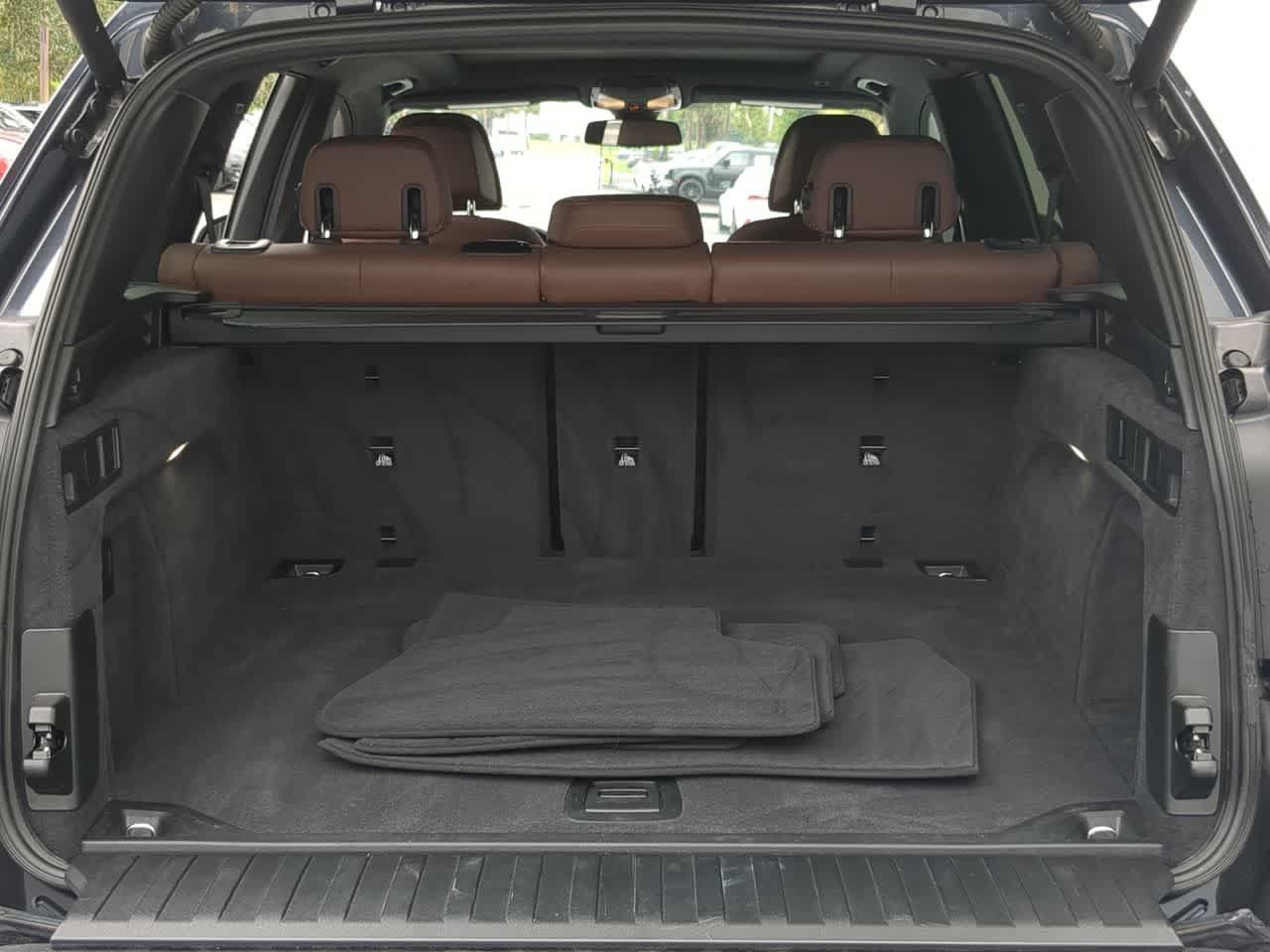 Used 2020 BMW X5 sDrive40i w/ Premium Package RWD image 37