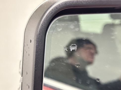 Used 2024 Chevrolet Silverado 2500 High Country w/ Technology Package image 6