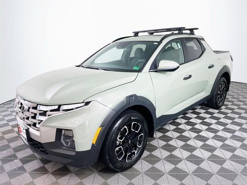 Used 2024 Hyundai Santa Cruz SEL w/ Activity Package FWD image 3