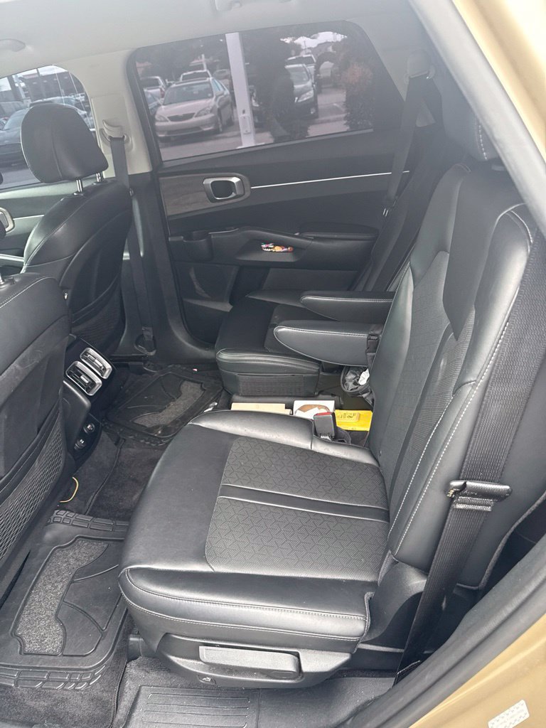 Used 2021 Kia Sorento EX FWD image 5