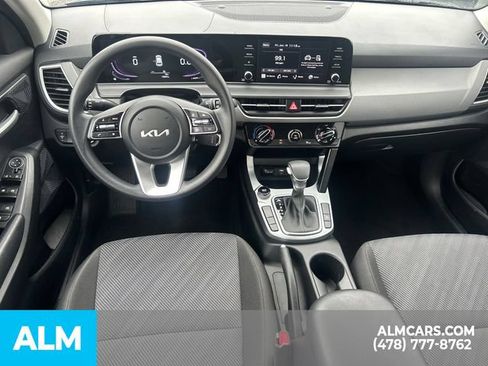 Used 2026 Kia Seltos LX FWD image 26