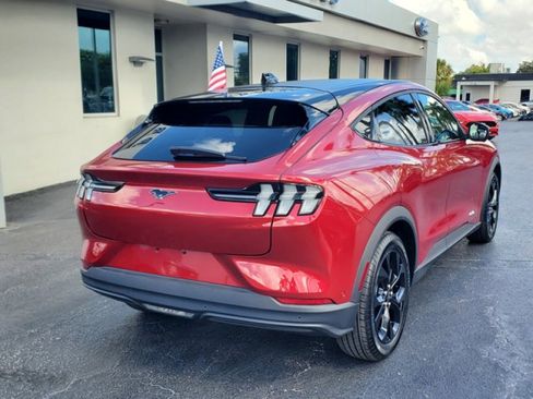 Used 2024 Ford Mustang Mach-E Select w/ Comfort Package Lite image 7