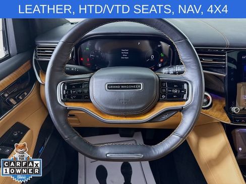 Used 2022 Jeep Grand Wagoneer Series III AWD/4WD image 11