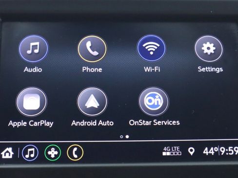 Used 2020 Chevrolet Equinox LS image 16