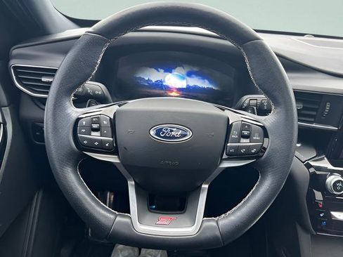 Used 2022 Ford Explorer ST w/ Equipment Group 401A AWD/4WD image 14