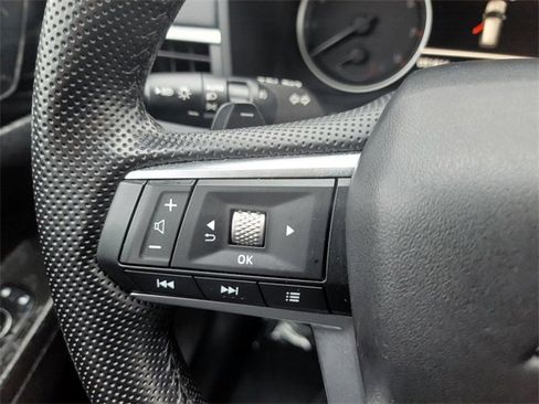 Used 2024 Mitsubishi Outlander SE image 21