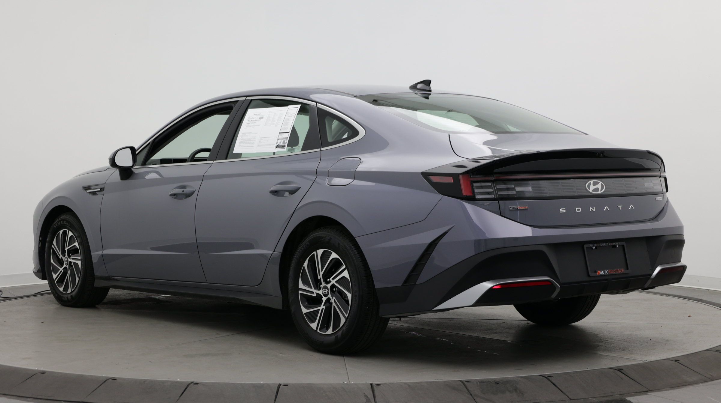 Used 2026 Hyundai Sonata Blue FWD image 4