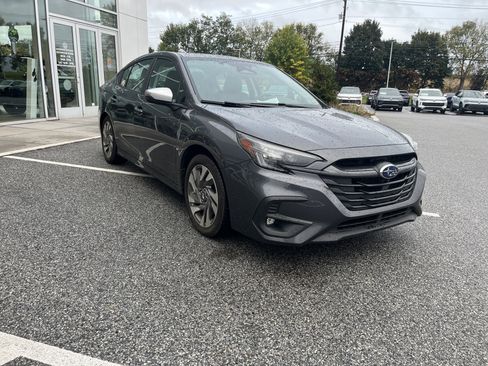 Used 2024 Subaru Legacy Touring XT image 3