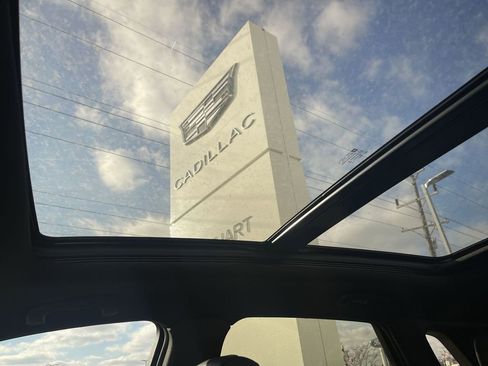 Certified 2024 Cadillac XT5 Premium Luxury image 43