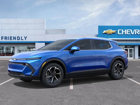 New 2026 Chevrolet Equinox EV LT image 12