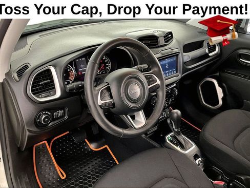 Used 2020 Jeep Renegade Latitude FWD image 17