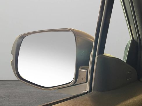 Used 2021 Honda Pilot EX image 35