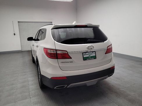 Used 2015 Hyundai Santa Fe GLS w/ Option Group 02 FWD image 6