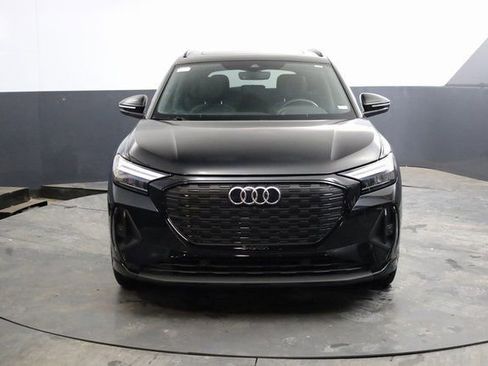 Used 2024 Audi Q4 e-tron Premium Plus w/ Premium Plus image 3