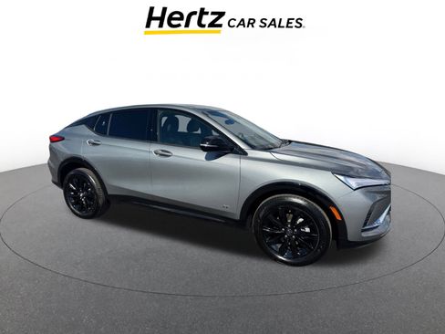 Used 2025 Buick Envista Sport Touring image 1