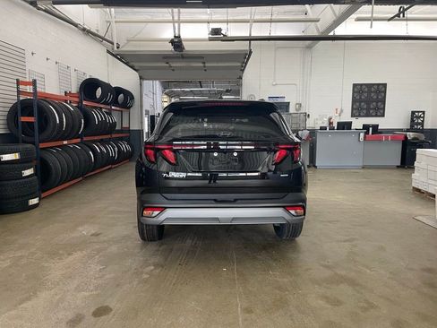 New 2026 Hyundai Tucson SEL image 3
