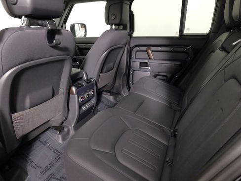 Used 2023 Land Rover Defender 110 X AWD/4WD image 41