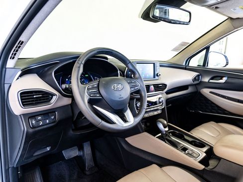 Used 2019 Hyundai Santa Fe Limited FWD image 19