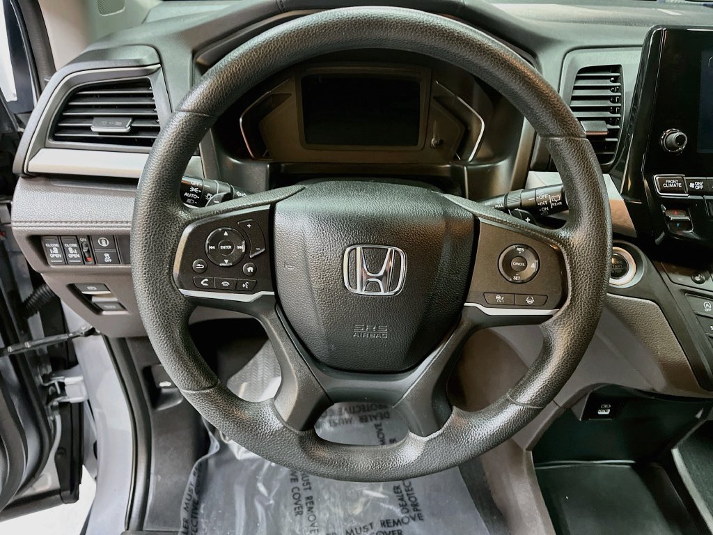 Used 2022 Honda Odyssey EX image 11