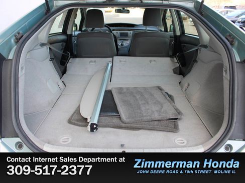 Used 2013 Toyota Prius image 7